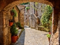 Small street in the Tuscan countryside 